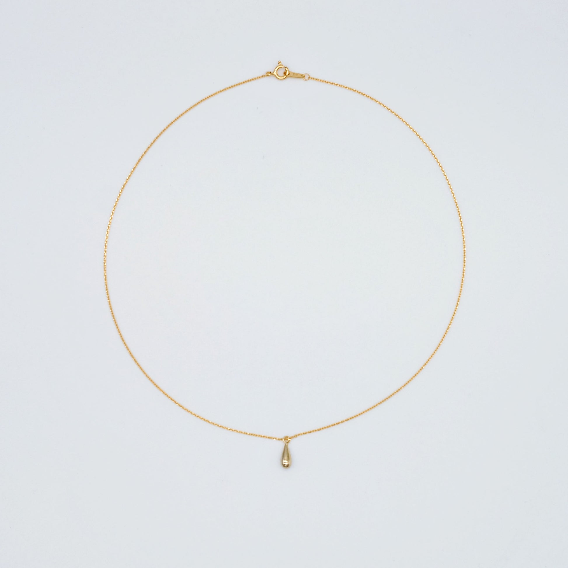 everyday minimal dainty jewelry dalhaejewelry timeless style capsule wardrobe staple minimalist fashion staple fine sterling silver gold vermeil teardrop necklace