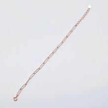 Load image into Gallery viewer, everyday minimal dainty jewelry dalhaejewelry timeless style capsule wardrobe staple minimalist fashion staple luxe link bracelet diamond cut sterling silver gold vermeil rosegold