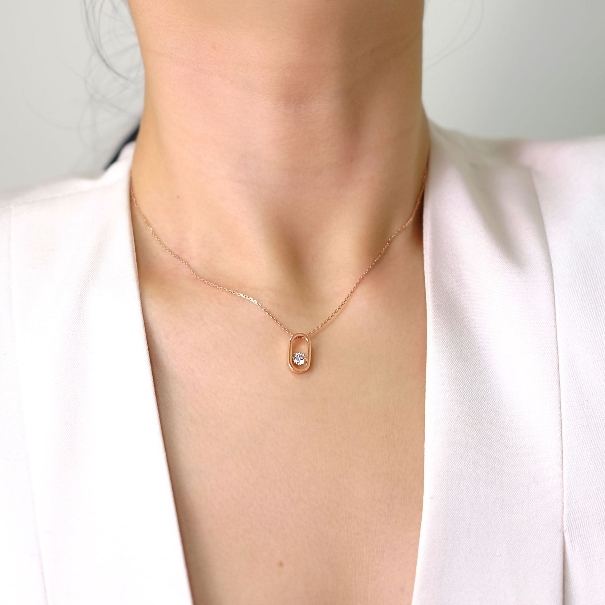 everyday minimal dainty jewelry dalhaejewelry timeless style capsule wardrobe staple minimalist fashion staple fine sterling silver gold vermeil diamond necklace romantic rosegold everyday diamond necklace link necklace delicate cz necklace