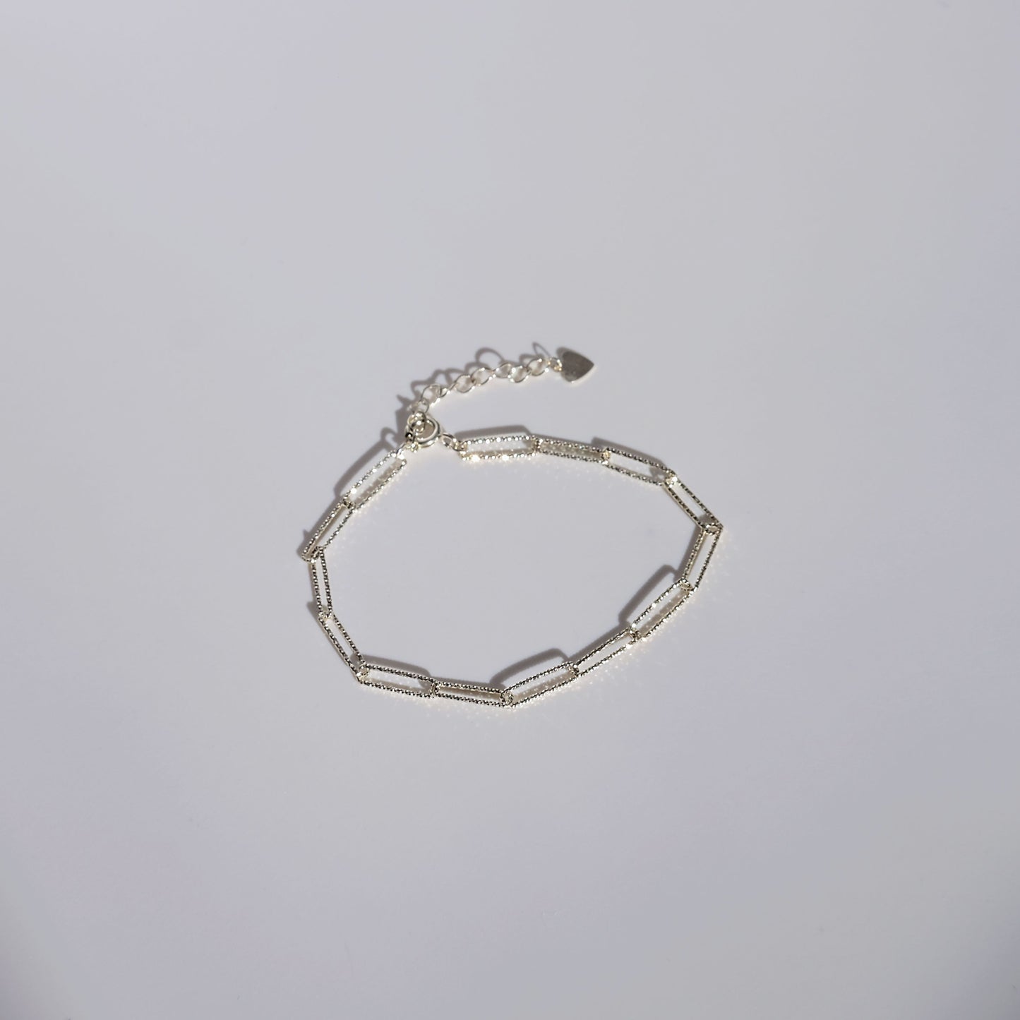 everyday minimal dainty jewelry dalhaejewelry timeless style capsule wardrobe staple minimalist fashion staple luxe link bracelet diamond cut sterling silver 