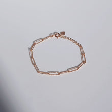 Load image into Gallery viewer, everyday minimal dainty jewelry dalhaejewelry timeless style capsule wardrobe staple minimalist fashion staple luxe link bracelet diamond cut sterling silver rosegold
